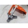 Roçadora com Rodas de Pega Dupla 52CC Roçadora com Rodas de Pega Dupla 52CC