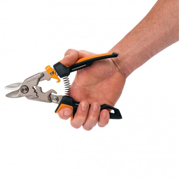 Tesoura Corta Chapas com Corte Reto 25,4mm PowerGear Fiskars Tesoura Corta Chapas com Corte Reto 25,4mm PowerGear Fiskars