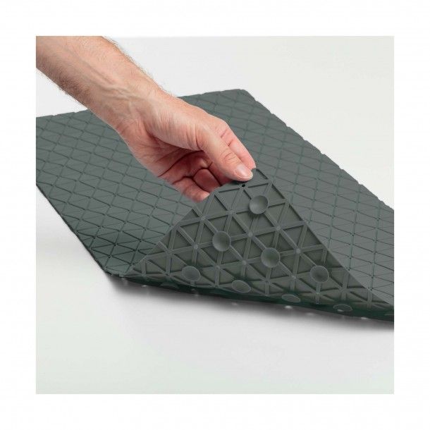 Tapete Antiderrapante 96x36cm Cinza Tatay Tapete Antiderrapante 96x36cm Cinza Tatay