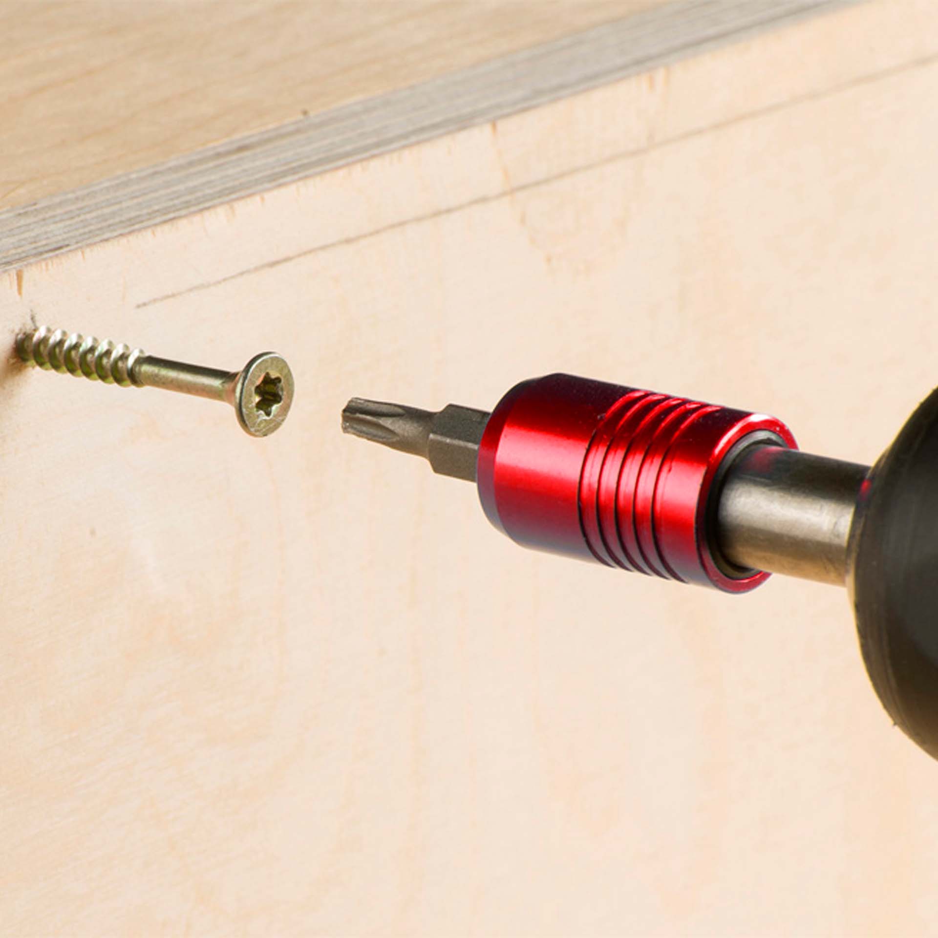 Conjunto de Bits 25mm 32 Peças KWB