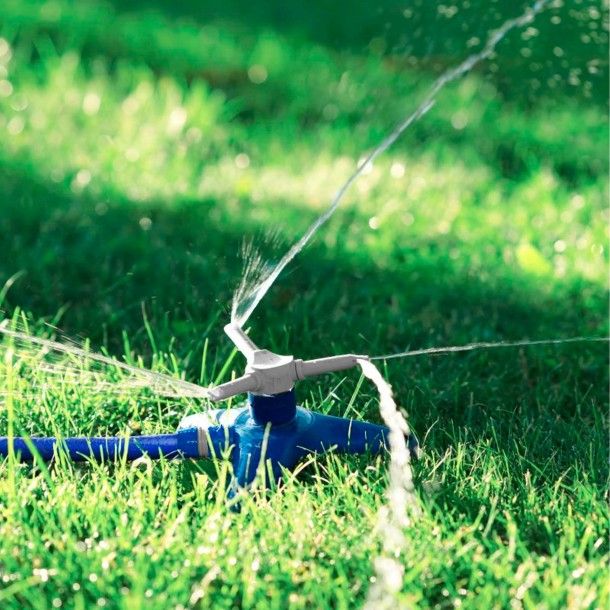 Aspersor 3 Braços com Base Plástico Azul Blister Tatay Aspersor 3 Braços com Base Plástico Azul Blister Tatay