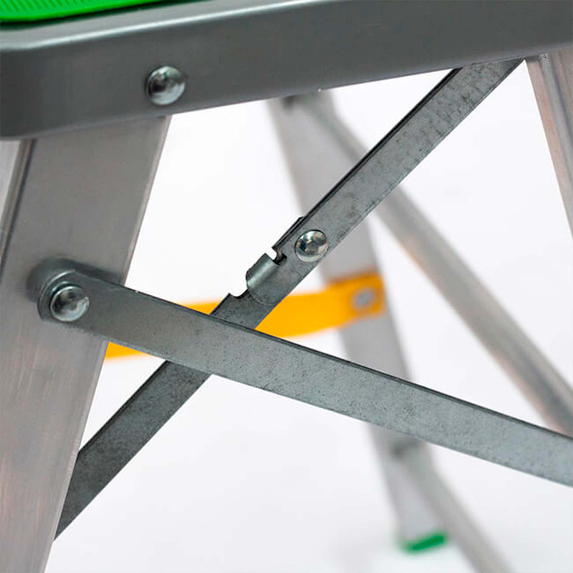 Escadote Doméstico 3 Degraus Delux 0,78m Ferral