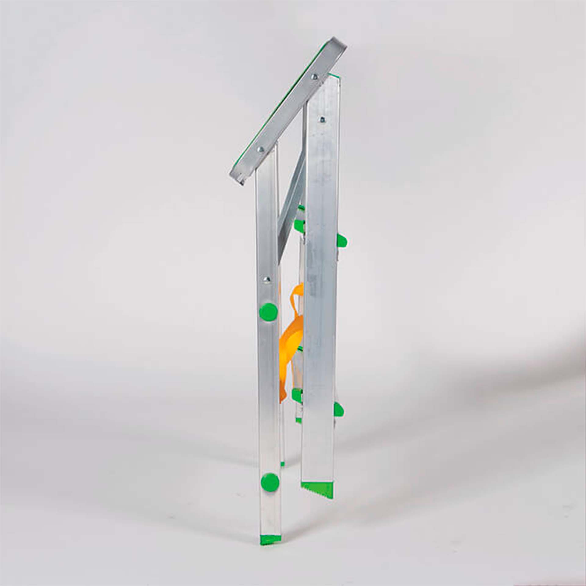 Escadote Doméstico 3 Degraus Delux 0,78m Ferral