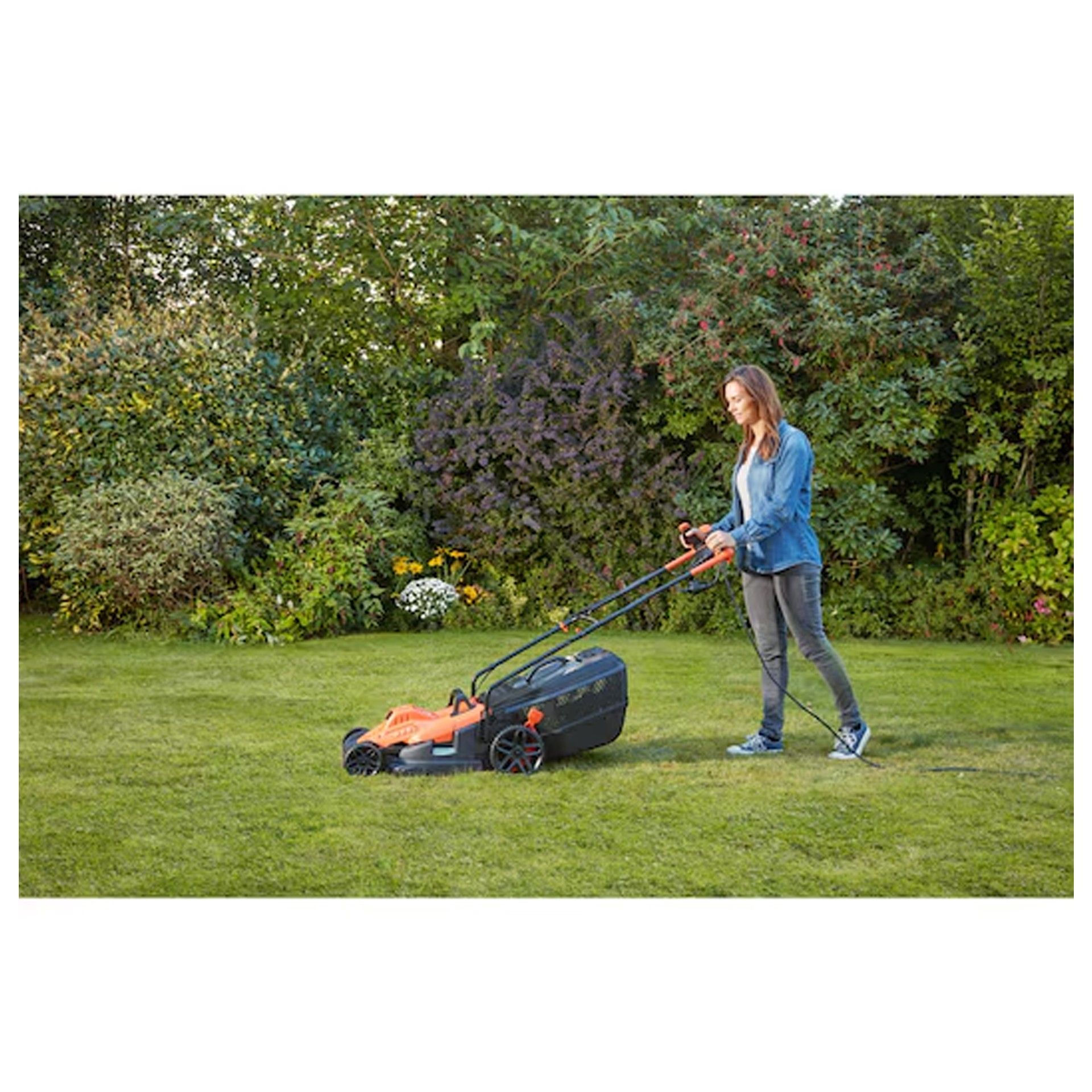 Corta-Relva Elétrico 42cm 1800W Black+Decker