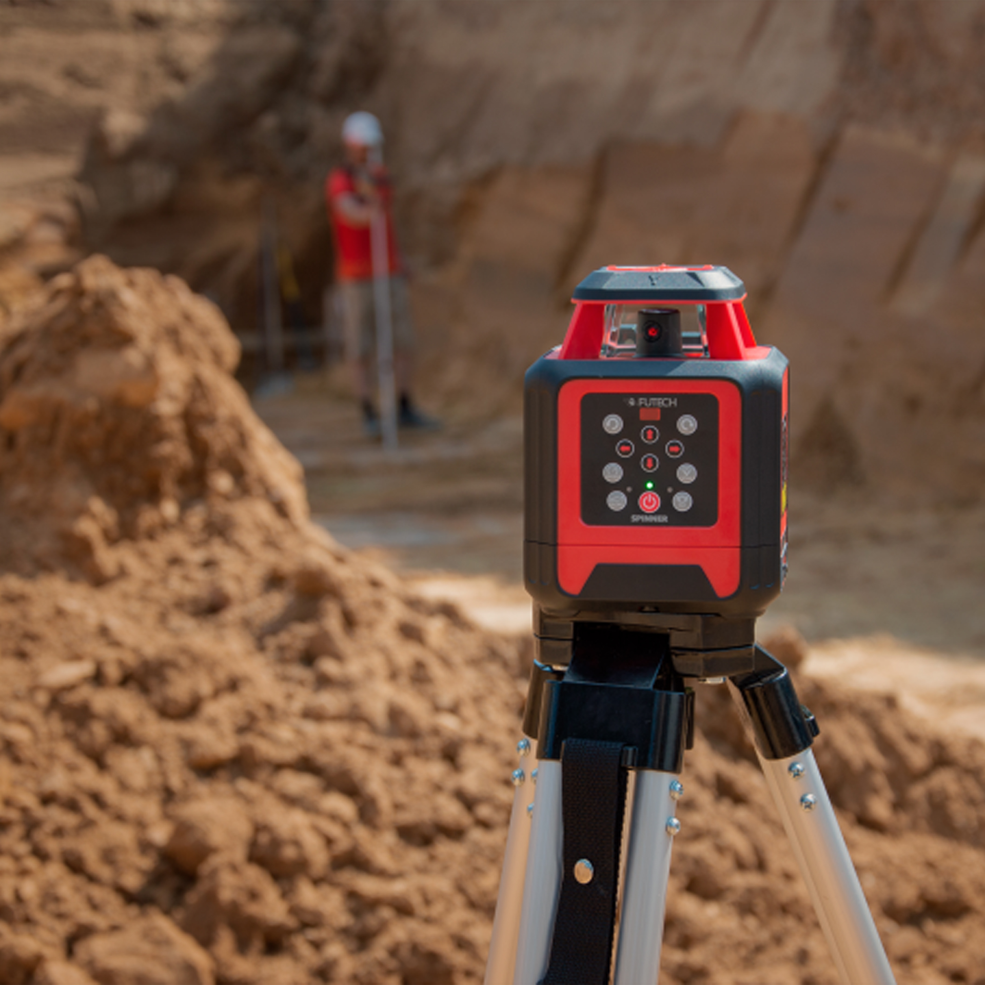 Nível a Laser Vermelho 2x250M Spinner Futech