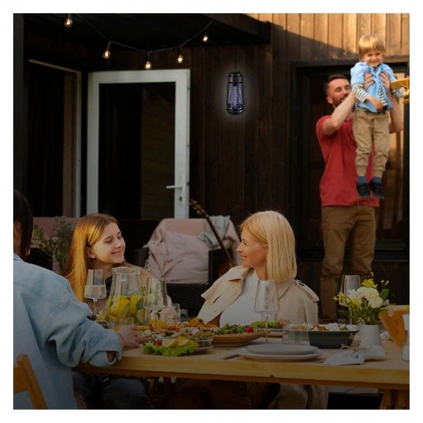 Mata Mosquitos Eletrónico 6W 50m2 Preto Mata Mosquitos Eletrónico 6W 50m2 Preto