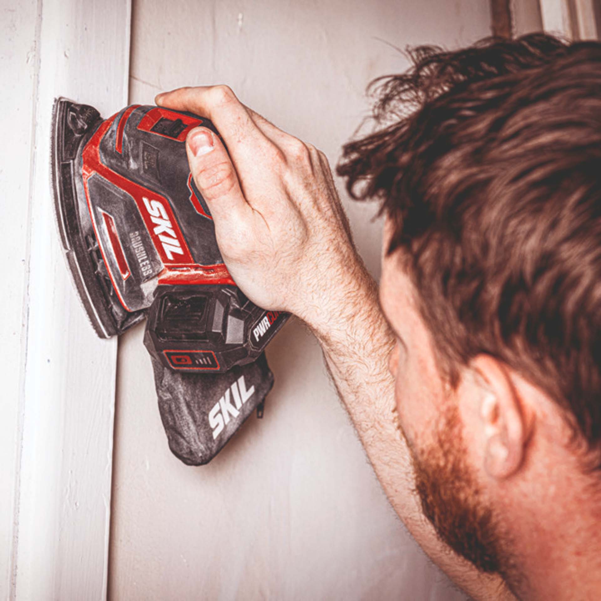 Lixadora Multifunções a Bateria Brushless 151x102mm 20V sem Bateria 3720 CD Skil