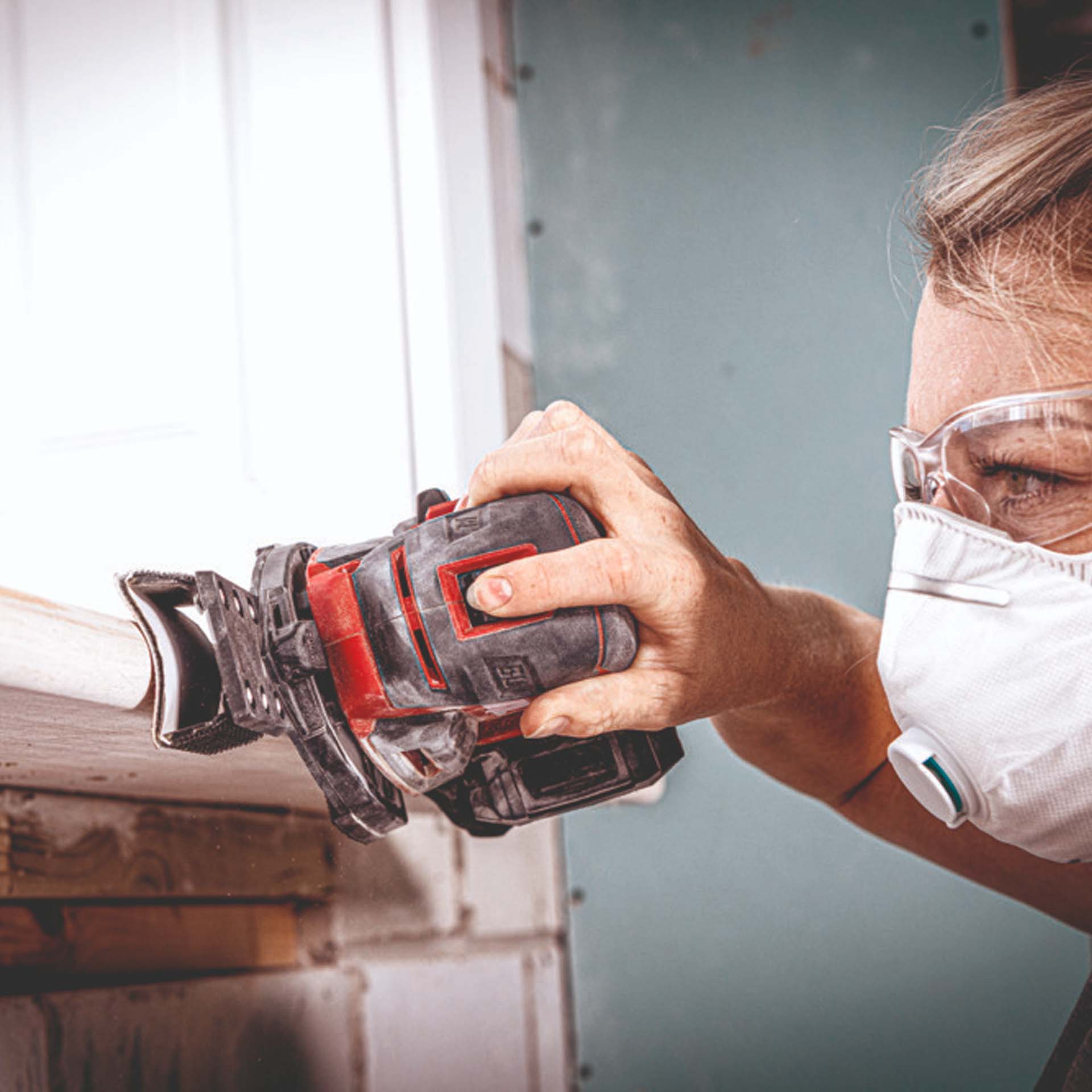 Lixadora Multifunções a Bateria Brushless 151x102mm 20V sem Bateria 3720 CD Skil