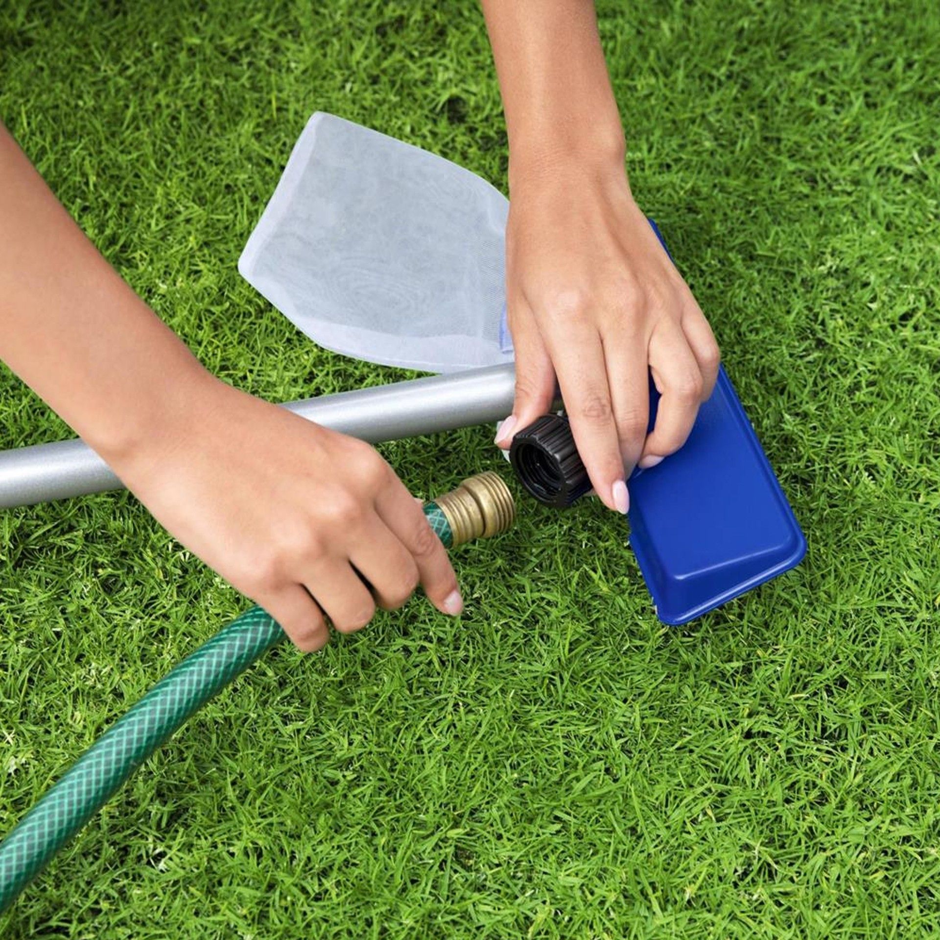 Conjunto de Acessórios para Limpeza de Piscinas BestWay