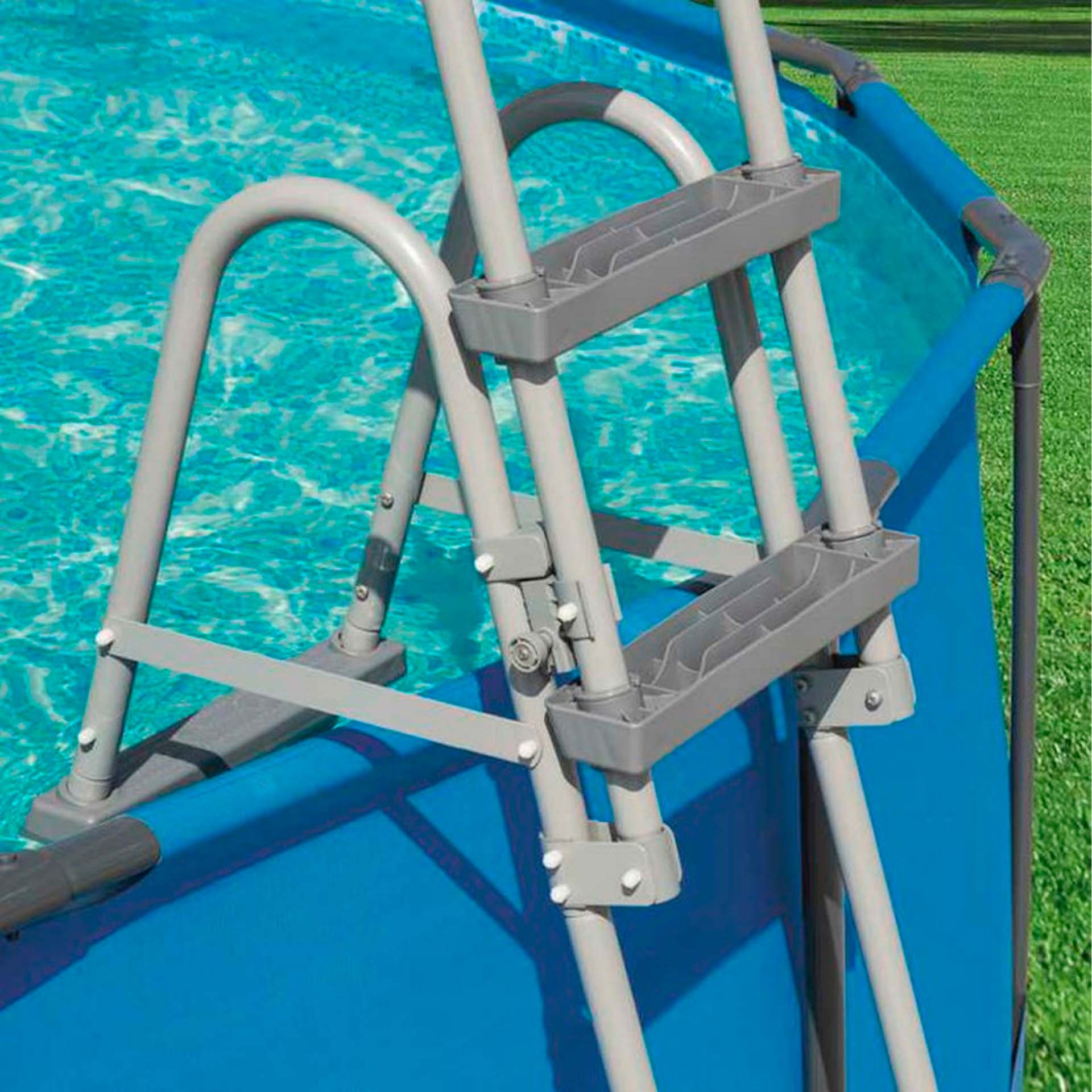 Escada para Piscina de Ferro e Plástico 122cm BestWay
