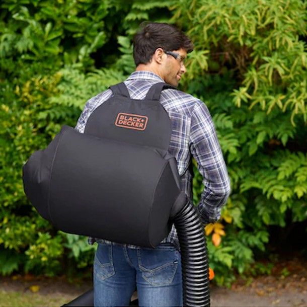 Soprador Aspirador Triturador 2900W BEBLV290-QS Black+Decker Soprador Aspirador Triturador 2900W BEBLV290-QS Black+Decker