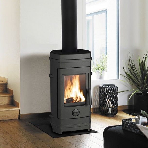 Salamandra a Lenha 7KW Remilly Invicta Salamandra a Lenha 7KW Remilly Invicta