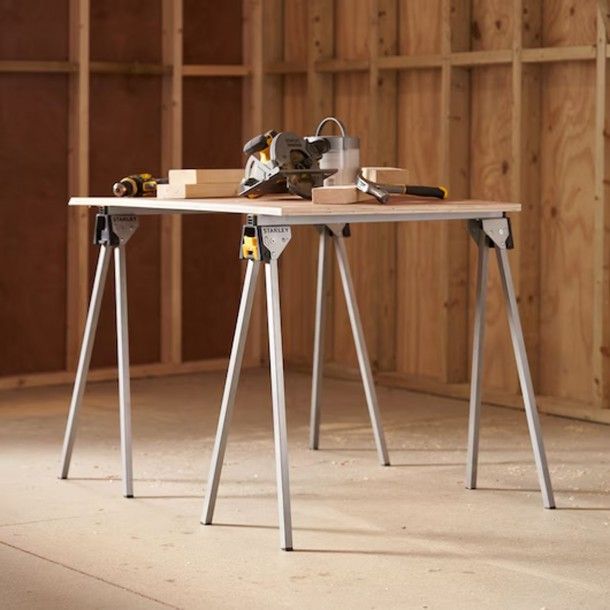 Cavalete Met�lico 2Uni STST81337-1 Stanley