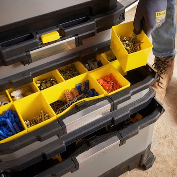 Troley para Ferramentas 56,8x89,3x38,9cm 1-95-622 Stanley Troley para Ferramentas 56,8x89,3x38,9cm 1-95-622 Stanley