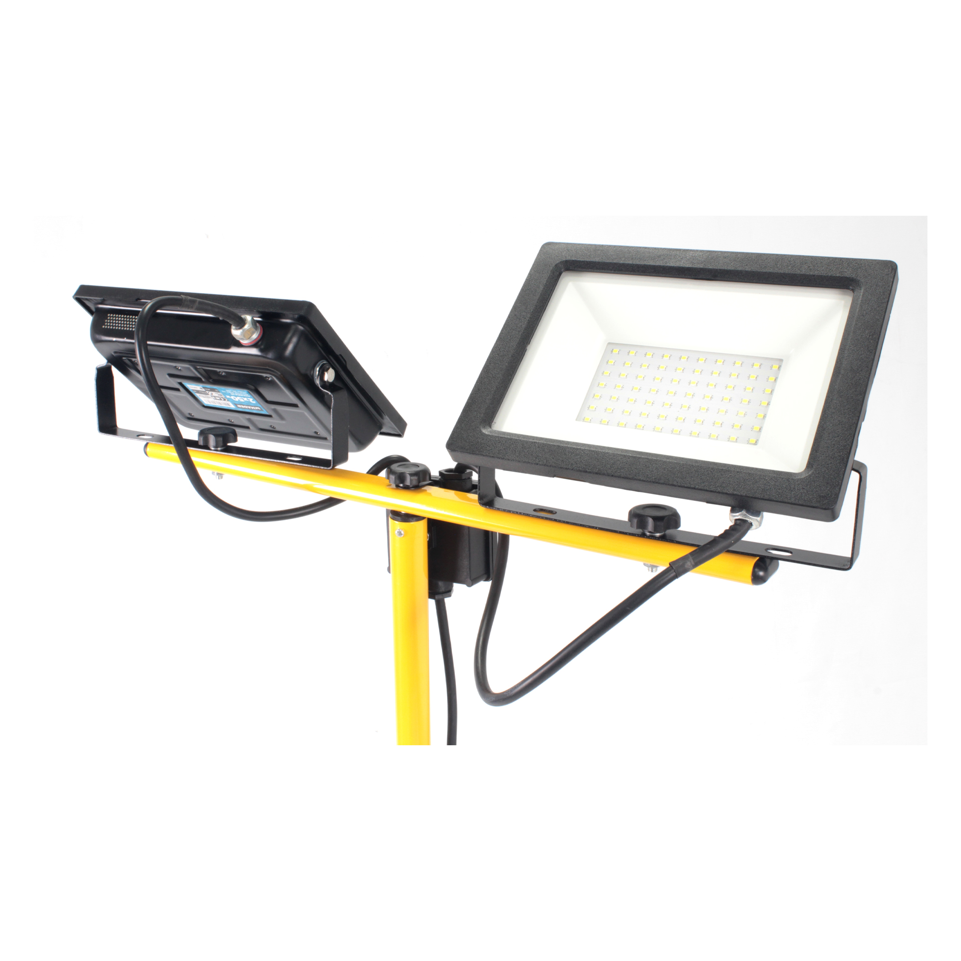 Foco LED Duplo com Tripé 50Wx2 4250Lmx2 Mader