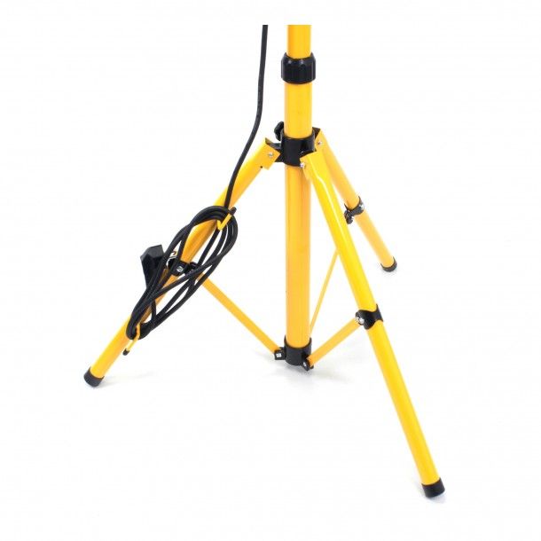 Foco LED Duplo com Tripé 50Wx2 4250Lmx2 Mader Foco LED Duplo com Tripé 50Wx2 4250Lmx2 Mader