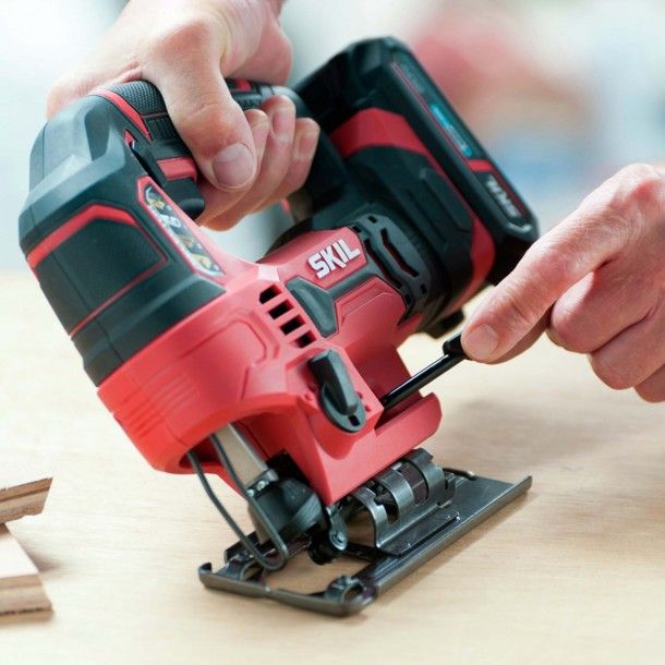 Serra Tico-Tico a Bateria 20V sem Bateria 3420 CA Skil