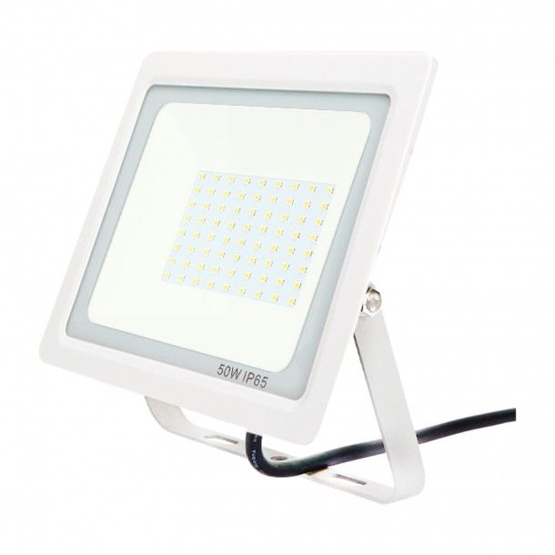 Projetor LED Exterior 50W 5000Lm 6500K Branco Projetor LED Exterior 50W 5000Lm 6500K Branco
