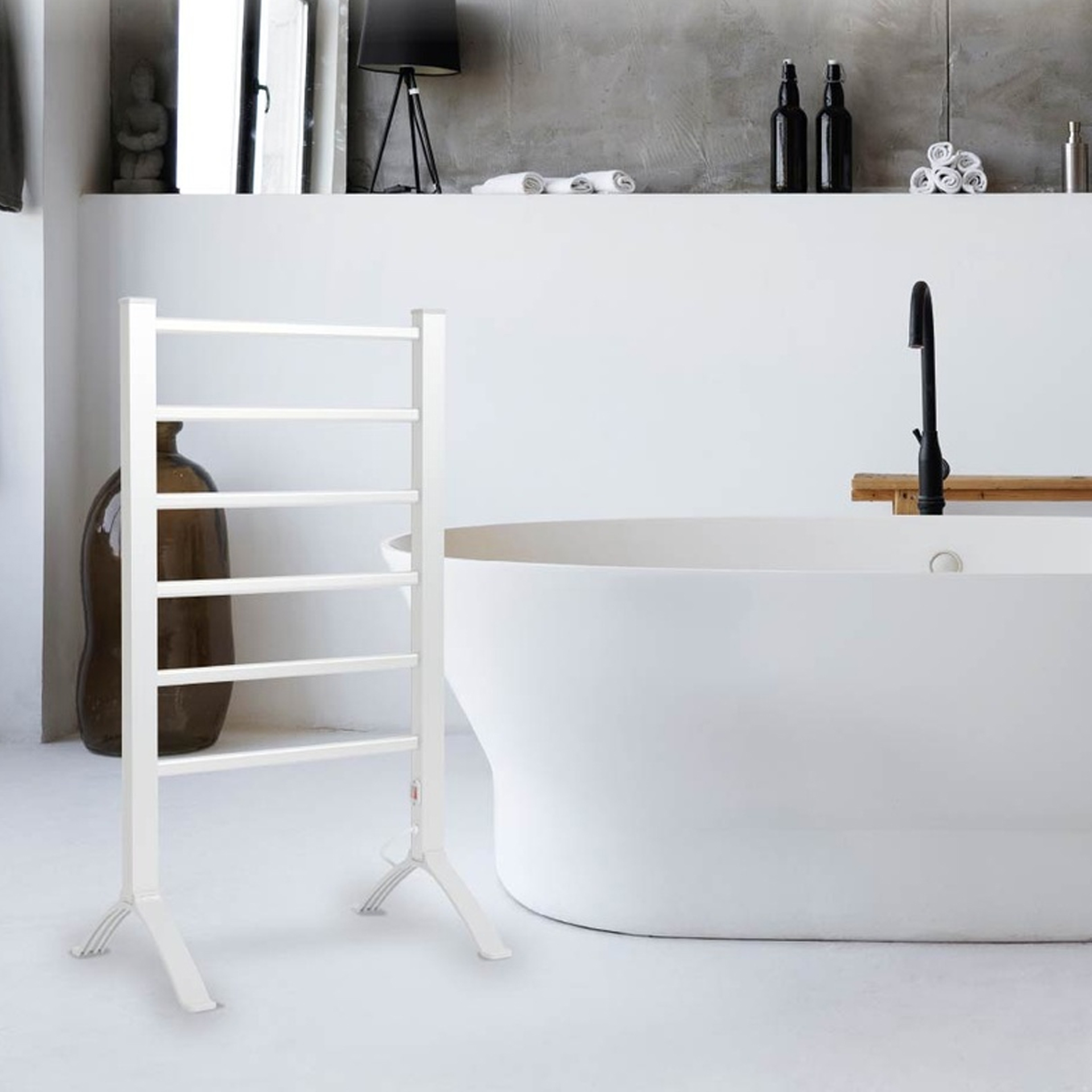 Toalheiro Elétrico 100W Hadim Niaros GSC