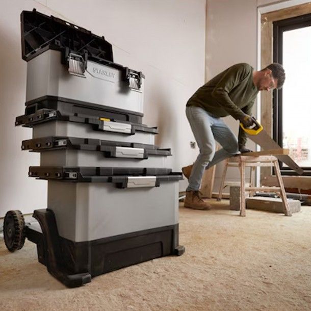 Troley para Ferramentas 56,8x89,3x38,9cm 1-95-622 Stanley