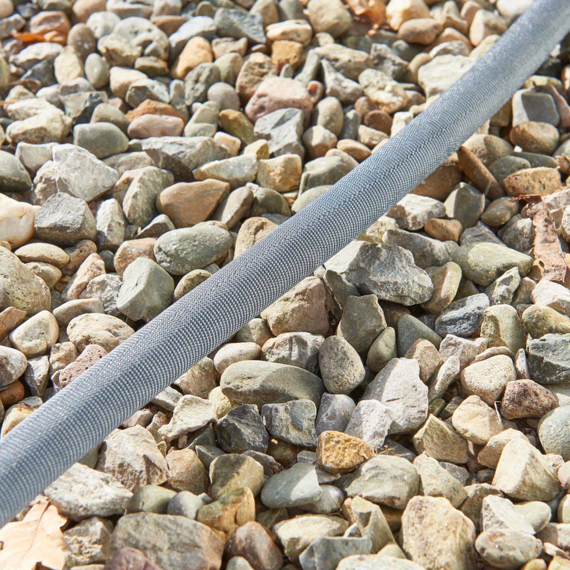 Mangueira de Jardim Híbrida Tuffhose 18mm 25M Hozelock