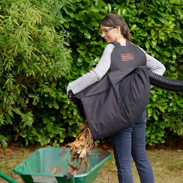 Soprador Aspirador Triturador 2900W BEBLV290-QS Black+Decker