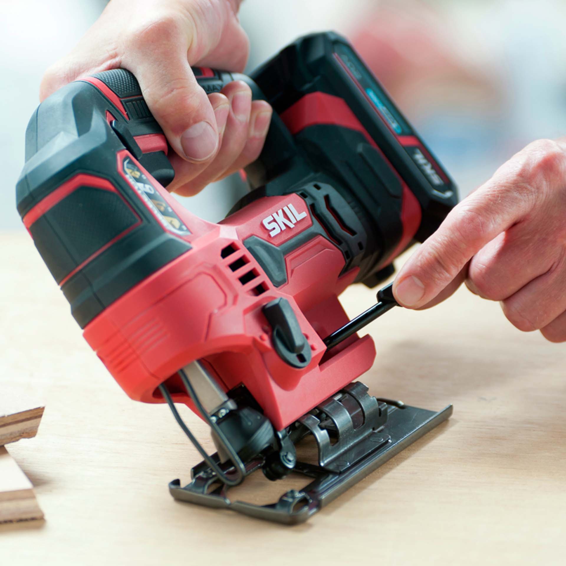 Serra Tico-Tico a Bateria 20V sem Bateria 3420 CA Skil