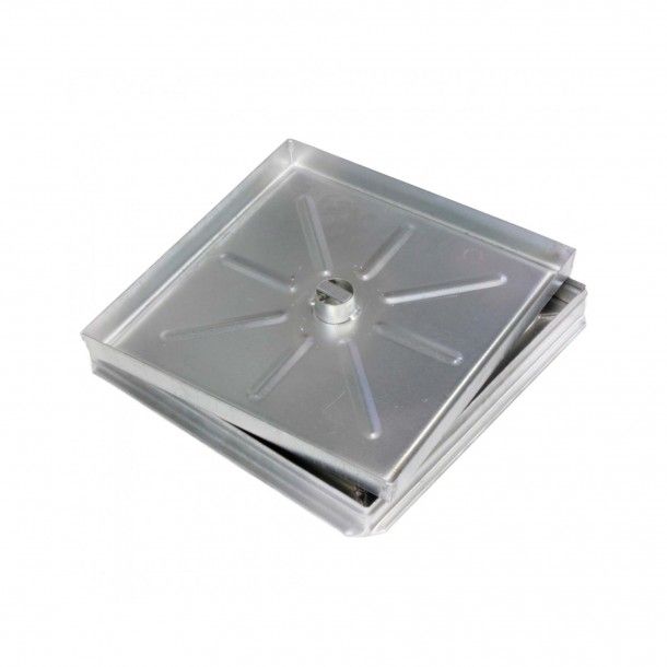 Tampa de Saneamento Galvanizada 300x300x40mm Rebaixada Ligeira 300x300x40mm Tampa de Saneamento Galvanizada 300x300x40mm Rebaixada Ligeira 300x300x40mm