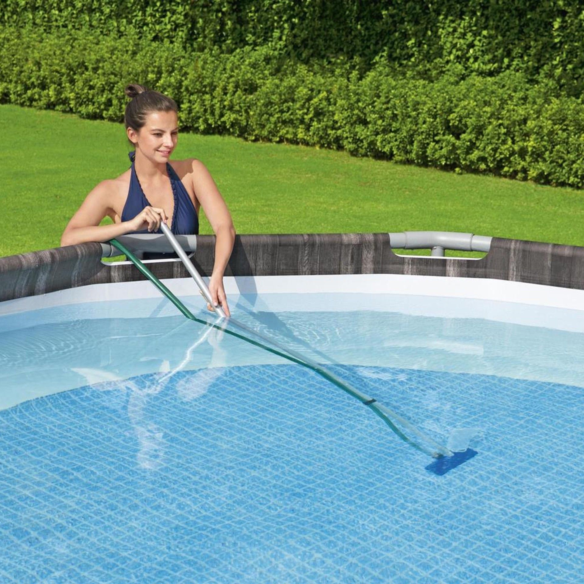 Conjunto de Acessórios para Limpeza de Piscinas BestWay