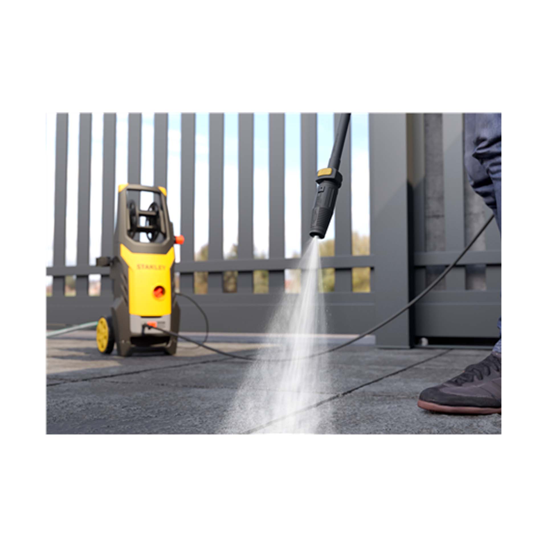 Lavadora de Alta Pressão 125Bar 420L/h 1600W SXPW16E Stanley